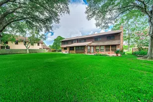 1203 Tall Pines Dr, Friendswood, TX 77546 - Photo 16
