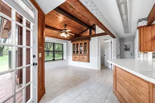 1203 Tall Pines Dr, Friendswood, TX 77546 - Photo 8