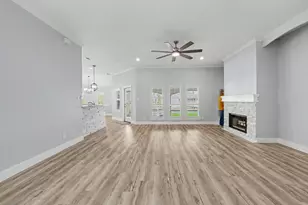950 S Bay St, Aransas Pass, TX 78336 - Photo 6
