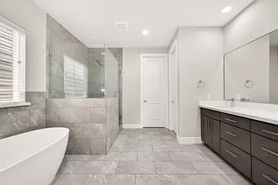 1708 Northwood Street, Houston, TX 77009 - Photo 32