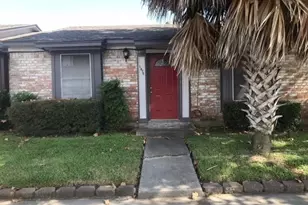 1502 Beaumont Rd, Baytown, TX 77520 - Photo 1