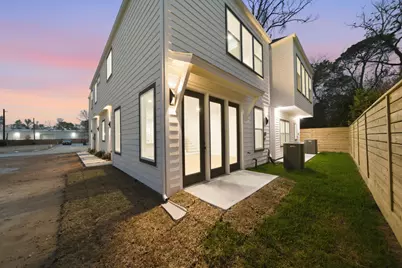 328 Janisch #C, Houston, TX 77018 - Photo 40