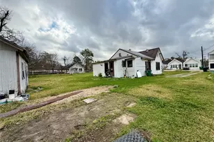 2405 Mann St, Houston, TX 77093 - Photo 4