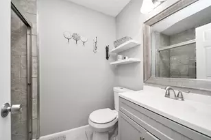 10203 Hollow Canyon Dr, Sugar Land, TX 77498 - Photo 30