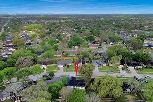 10203 Hollow Canyon Dr, Sugar Land, TX 77498 - Photo 38