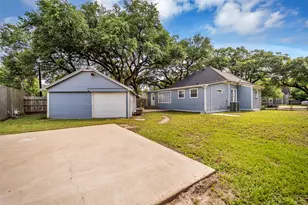 1300 7th St, Rosenberg, TX 77471 - Photo 38