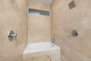 1229 W 17th St, Houston, TX 77008 - Photo 22