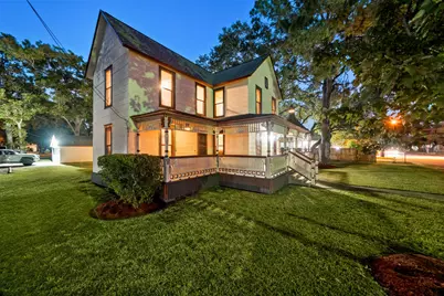 816 W Adoue Street, Alvin, TX 77511 - Photo 34