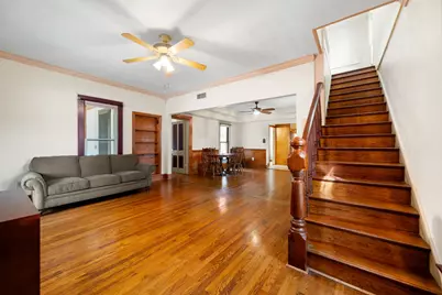 816 W Adoue Street, Alvin, TX 77511 - Photo 8