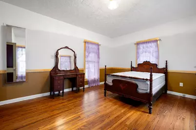 816 W Adoue Street, Alvin, TX 77511 - Photo 16