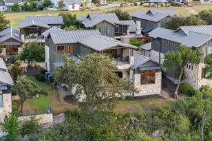 19412 Los Alamitos Ln, Spicewood, TX 78669 - Photo 4