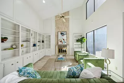 8800 Woodway Drive #15, Houston, TX 77063 - Photo 2