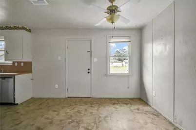 1710 Highway 332 W, Lake Jackson, TX 77566 - Photo 10