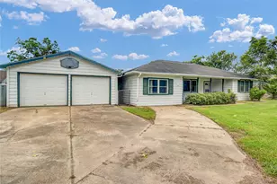1710 Hwy 332 W, Lake Jackson, TX 77566 - Photo 2