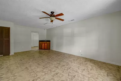 1710 Highway 332 W, Lake Jackson, TX 77566 - Photo 6