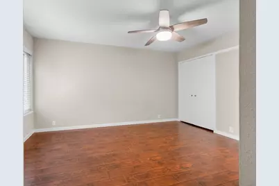 161 Litchfield Lane, Houston, TX 77024 - Photo 18
