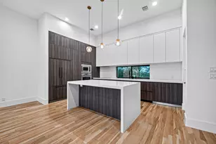 807 Memorial Heights Dr, Houston, TX 77007 - Photo 16