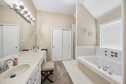 2311 Glendavon Lane, Katy, TX 77450 - Photo 20
