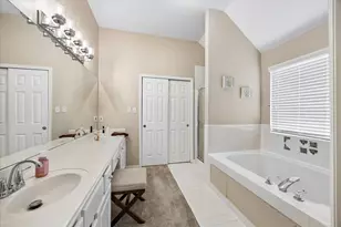 2311 Glendavon Ln, Katy, TX 77450 - Photo 20