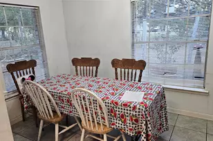 1525 Calvit St, Hempstead, TX 77445 - Photo 6