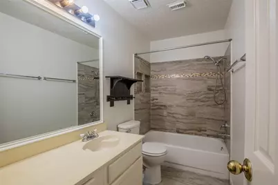 14334 Little Willow Walk, Houston, TX 77062 - Photo 8
