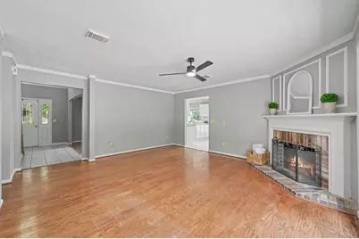 80 Eagle Rock Circle, The Woodlands, TX 77381 - Photo 8