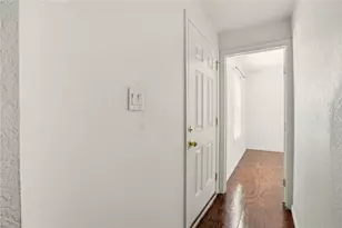 311 Castillo Ave, San Antonio, TX 78210 - Photo 8