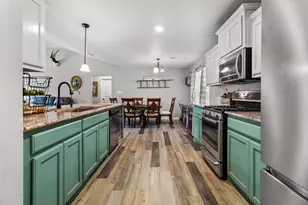 241 Whisperwood Dr, Onalaska, TX 77360 - Photo 18