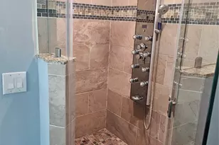 74 Oak Grove Ln, Conroe, TX 77304 - Photo 6