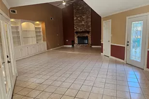 74 Oak Grove Ln, Conroe, TX 77304 - Photo 4