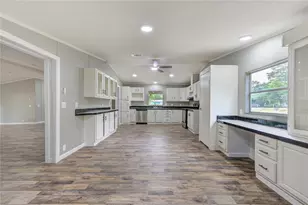 30226 Davis St, Magnolia, TX 77355 - Photo 16