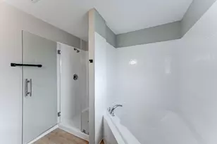 10715 Glenda Kay Dr, Houston, TX 77065 - Photo 32