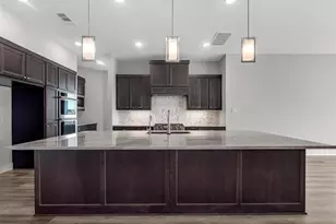 42 Cottonwood Lk Ct, Fulshear, TX 77441 - Photo 2