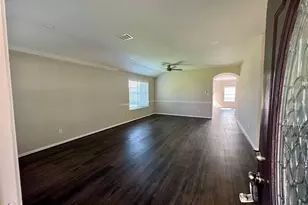 9530 Flying Eagle Ct, Houston, TX 77083 - Photo 8