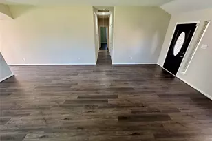 9530 Flying Eagle Ct, Houston, TX 77083 - Photo 10