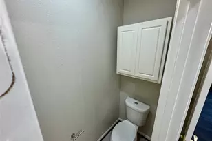 9530 Flying Eagle Ct, Houston, TX 77083 - Photo 28