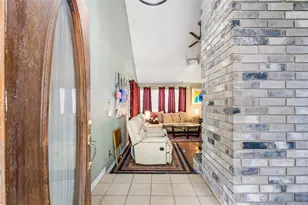 11839 Moss Branch Rd, Houston, TX 77043 - Photo 4