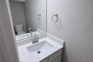 1515 Sandy Springs Rd, Houston, TX 77042 - Photo 20