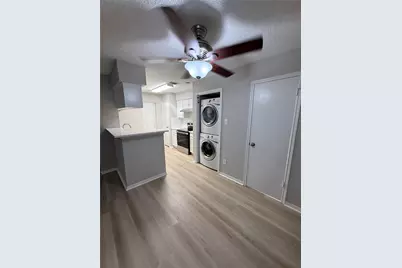 1515 Sandy Springs Road #1102, Houston, TX 77042 - Photo 2