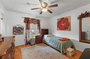 501 Woodridge Dr, Conroe, TX 77306 - Photo 8