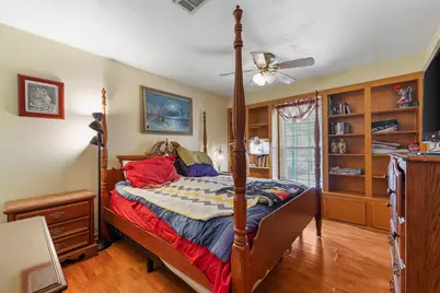 501 Woodridge Drive, Conroe, TX 77306 - Photo 16