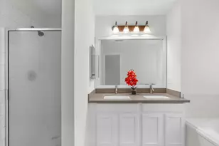 15118 Gaines Meadow Ct, Houston, TX 77083 - Photo 14