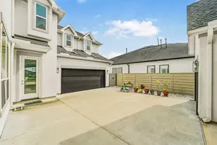 2018 Grove Terrace Ln, Manvel, TX 77578 - Photo 50