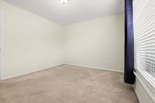 135 Kellyn Oaks Dr, Conroe, TX 77306 - Photo 28