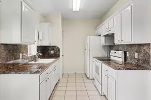 135 Kellyn Oaks Dr, Conroe, TX 77306 - Photo 12