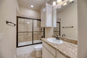 107 Lake View Loop, Fulshear, TX 77441 - Photo 28