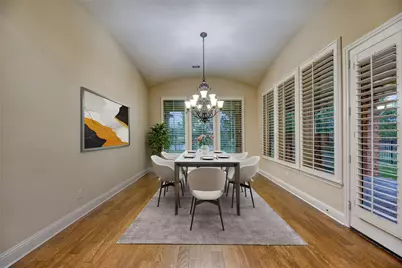 107 Lake View Loop, Fulshear, TX 77441 - Photo 10