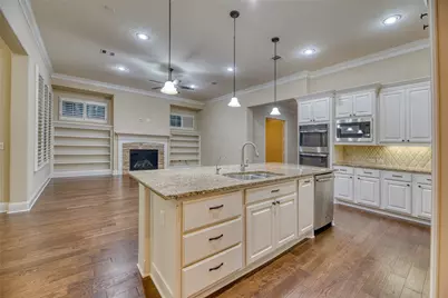 107 Lake View Loop, Fulshear, TX 77441 - Photo 16