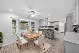 10711 Elmdale Dr, Houston, TX 77070 - Photo 18
