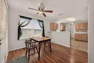 11807 S Brenton Knoll Dr, Tomball, TX 77375 - Photo 8